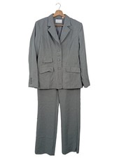 FASHION AND STYLE Tailleur