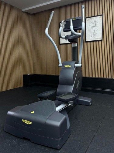 Technogym excite - excite, (deg83u)