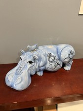 Statuina ippopotamo ippopotamo