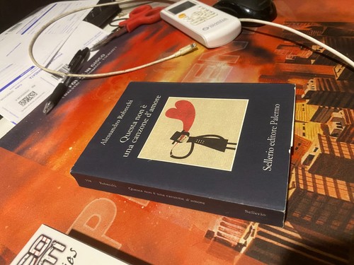 Libro questa non - e', una