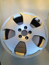 8P0601025C CERCHIONE IN LEGA /