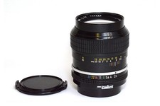 Obiettivo manuale Nikkor 105mm F2.5 F