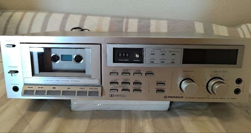 Pioneer 520 stereo cassette - pioneer,