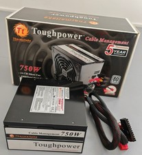 Alimentatore Thermaltake Toughpower cable management 750W