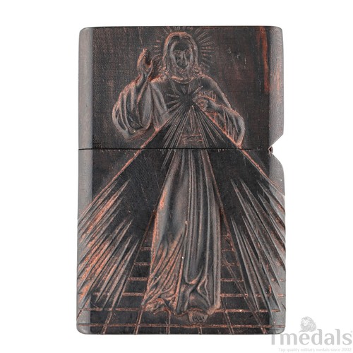 Guscio accendino religioso - , in