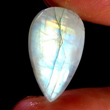 Pietra di luna arcobaleno