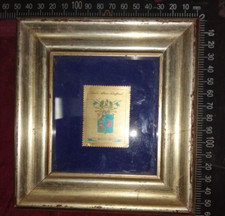 CREST SILVER STAMP FRAME