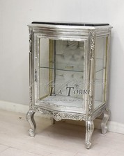 Vetrina cristalliera Luigi XV barocco argento ecopelle bianca Swarovski AL3337