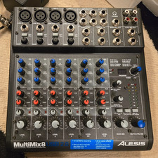 Alesis MultiMix8 Mixer USB 2.0