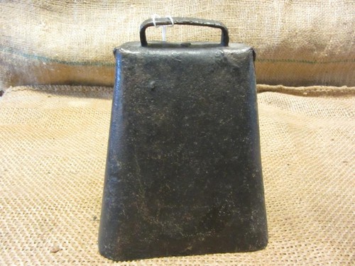 Campana pecora mucca metallo