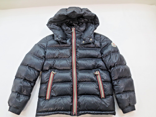 100 authentic moncler boys - 100%,