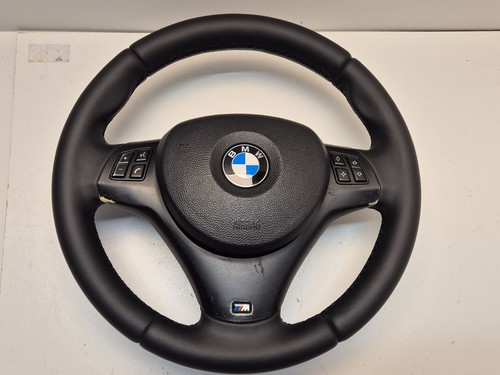 Volante sportivo multifunzione