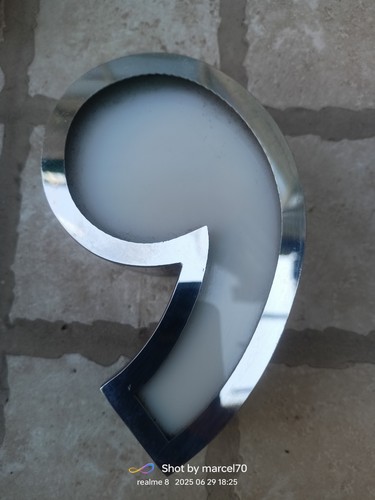 Apostrofo scatolato - o, 9