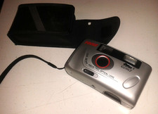 MACCHINA FOTOGRAFICA CON