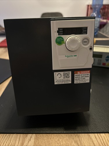 Schneider electric tv312hu30n4 - schneider,