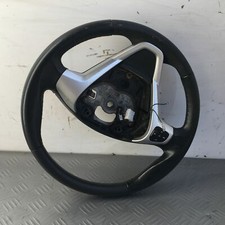 RICAMBI USATI 1558827 VOLANTE FORD Fiesta 6° Serie  2008 1200 Benzina SNJ 103048