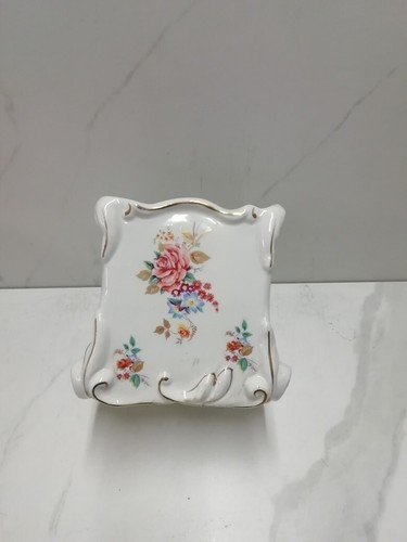Accessorio bagno ceramica - accessorio,