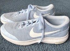 Nike Flex 7Y indossate una