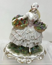 Luigi Fabris bambola porcellana pizzo dama italiana statuina con cesto di fiori