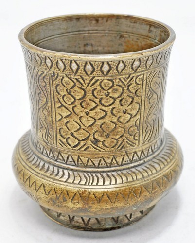 Antico ottone santo - ottone, acqua