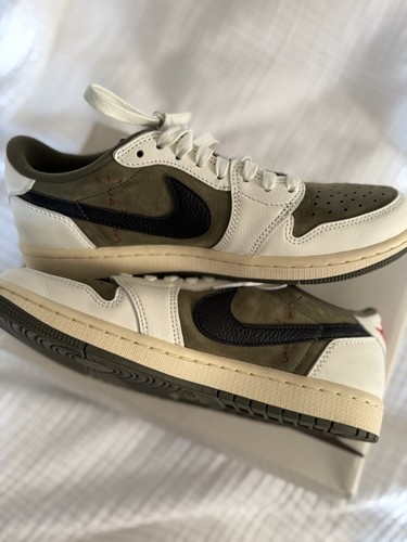 Travis scott air jordan 1 - air,