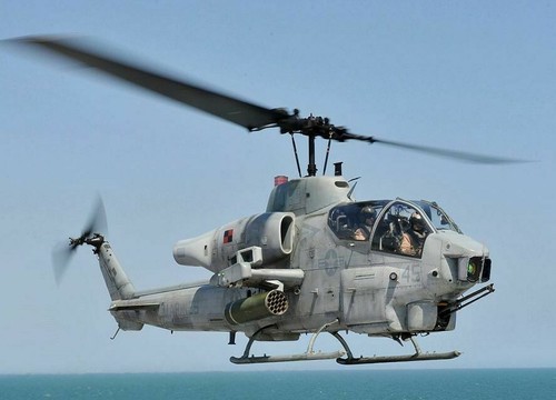 Super cobra marine - ah-1w,