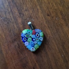 CIONDOLO  TIPO MURRINA MULTICOLORE A FORMA DI CUORE