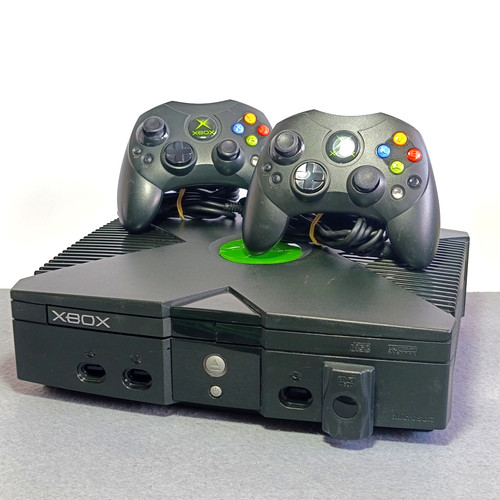 Xbox classic console 2 - xbox,