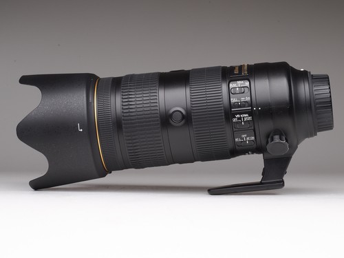 Nikon 200 f - 70-200, mm