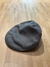 Cappellino in puro cashmere -