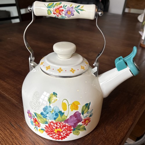 Pioneer woman blooming bouquet - pioneer,