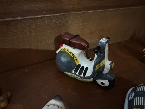 Vespa ceramica di - ceramica,