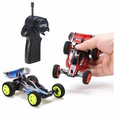 Modellino auto giocattolo RC