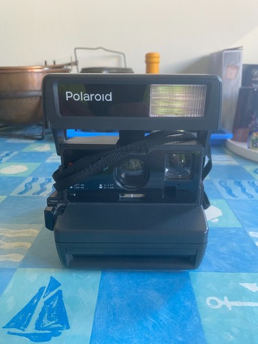 Polaroid close 636 - polaroid,