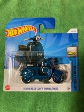 Hot Wheels Vespa 90 SS Super