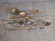 vecchie posate mestolo forchettone cucchiaio in ottone