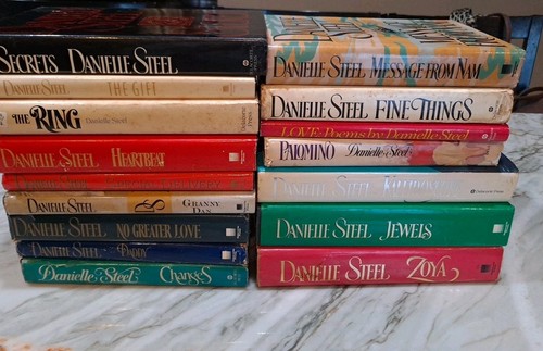 Lot danielle steel - lot, of