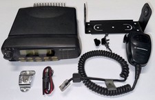 Radio VHF Motorola GM360 con