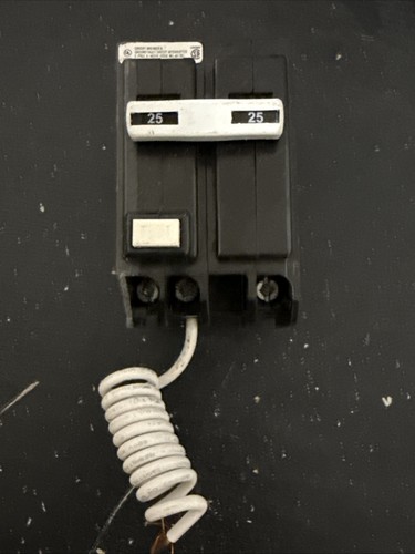 Eaton gftcb225 pole plug on - eaton, plug-on