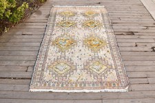 Tappeto turco 46''x77''