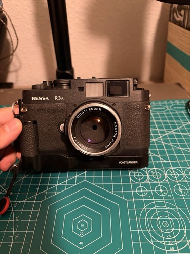 Fotocamera telemetro - a,