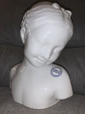 STATUA RAGAZZA FATTA E DIPINTA