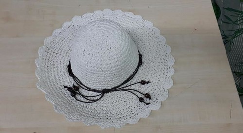 Cappello bianco elegante - cappello,