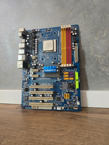 Gigabyte m720 us3 rev - ga-m720-us3,