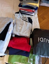 SVUOTO TUTTO, LOTTO VESTITI
