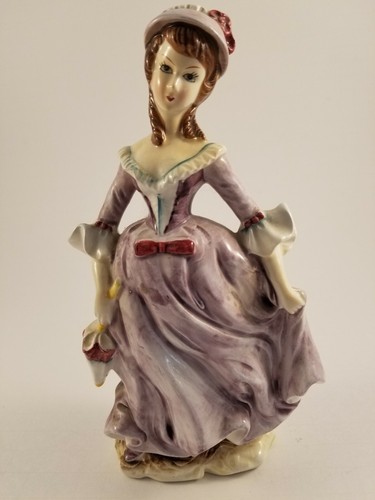 Statuina dama porcellana - statuina, in