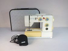 Macchina da cucire elettronica