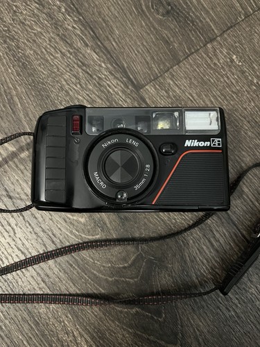 Nikon l35af3 point shoot - l35af3,