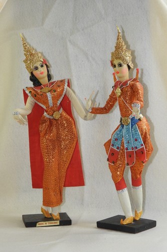 Bambole souvenir tailandesi