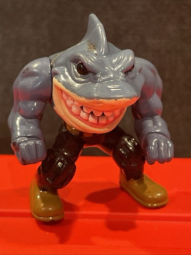 Street sharks minifigure - 2",